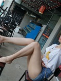 Have you ever seen the feet of a greenbelt salesgirl? Pan pan(53)